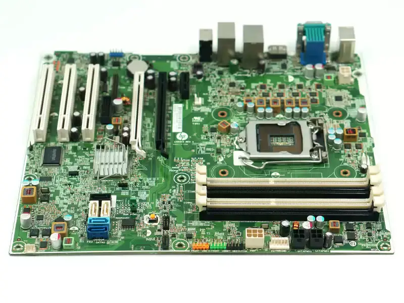 HP Elite 8300 656941-001 657096-001 657096-501 Scheda madre