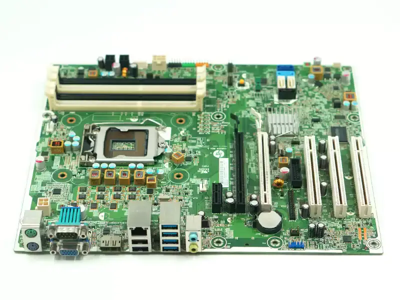 HP Elite 8300 656941-001 657096-001 657096-501 Scheda madre