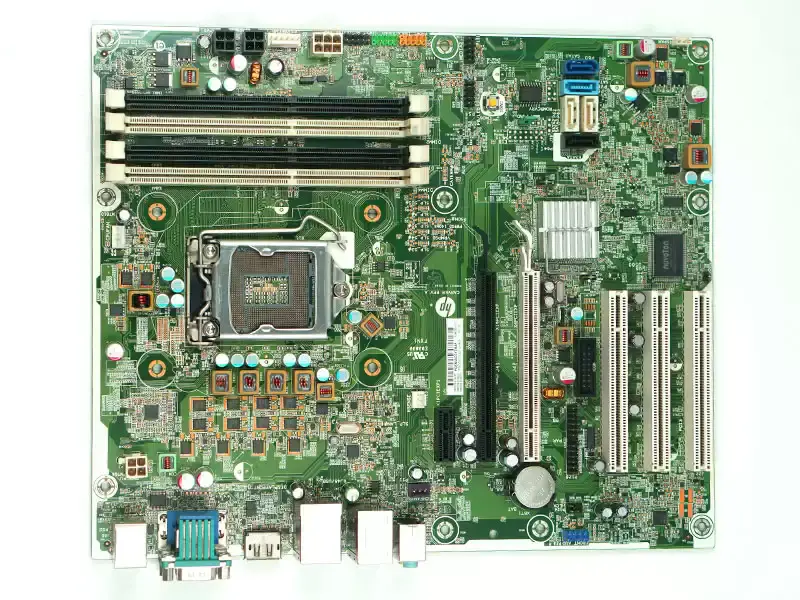 HP Elite 8300 656941-001 657096-001 657096-501 Scheda madre