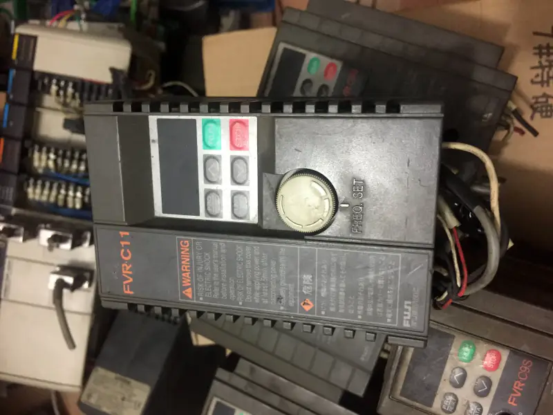 FUJI FVR0.75C11S-2 78 3PH220V 0.75KW