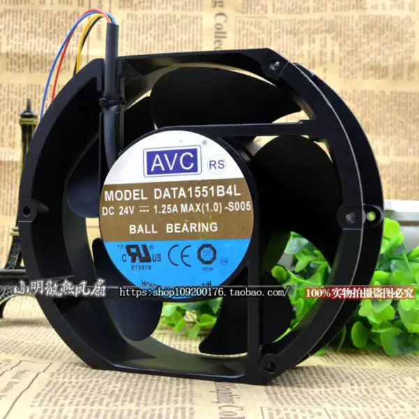 AVC DATA1551B4L 17250 24V 1,25A Ventilatore a 3 fili