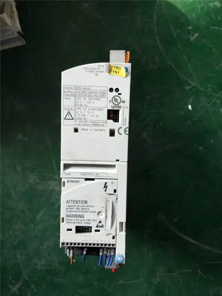 8200 vettore 0,75KW E82EV751_4C -4C 380V