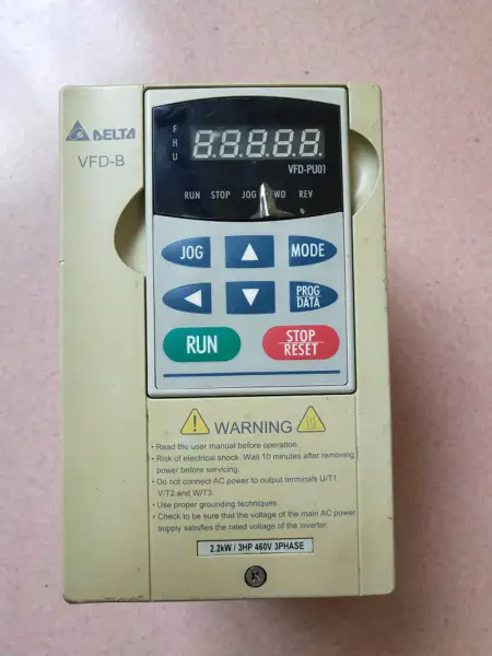 Serie VFD-B VFD022B43B 2,2KW 380V