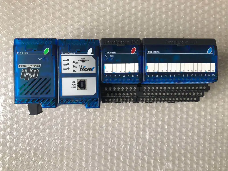 Automazione T1K-01DC T1H-DM1E T1K-08TR T1K-16ND3