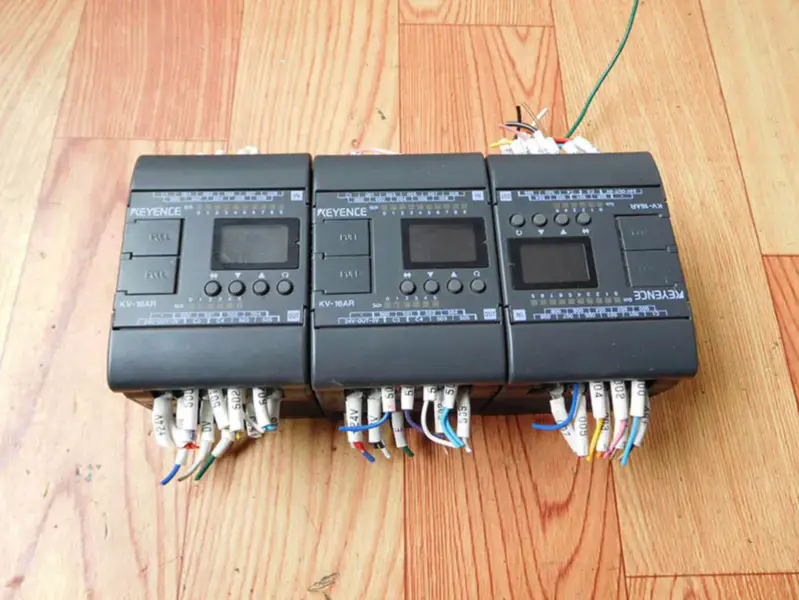 PLC Keyence KV-16AR