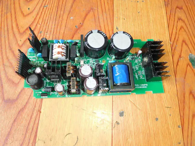 PLC Mitsubishi FX3U-128M