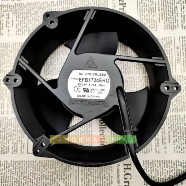 Ventilatore Delta EFB1724EHG 17251 24v 1,70A 17CM