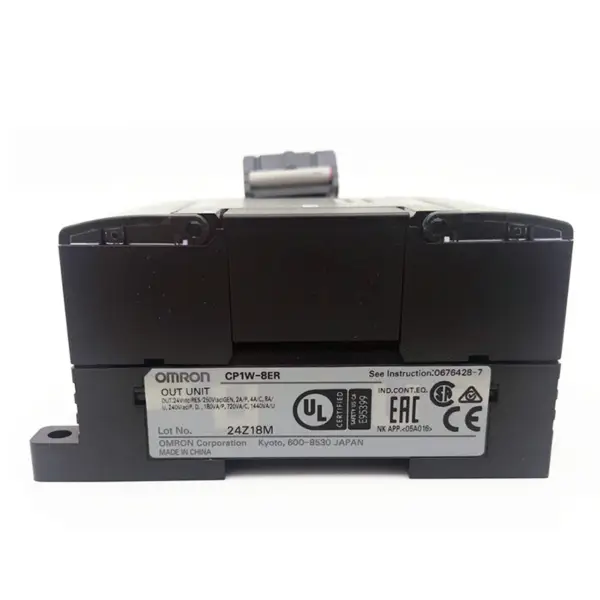 Modulo PLC Omron CP1W-8ER