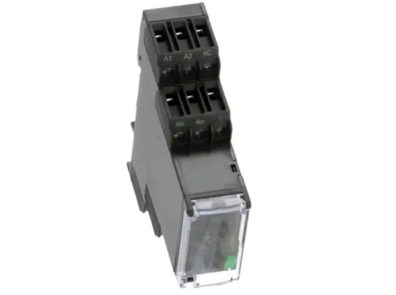 Schneider RM17-U Modulo di rilevamento Zelio 24V 5A Relè di controllo tensione CC