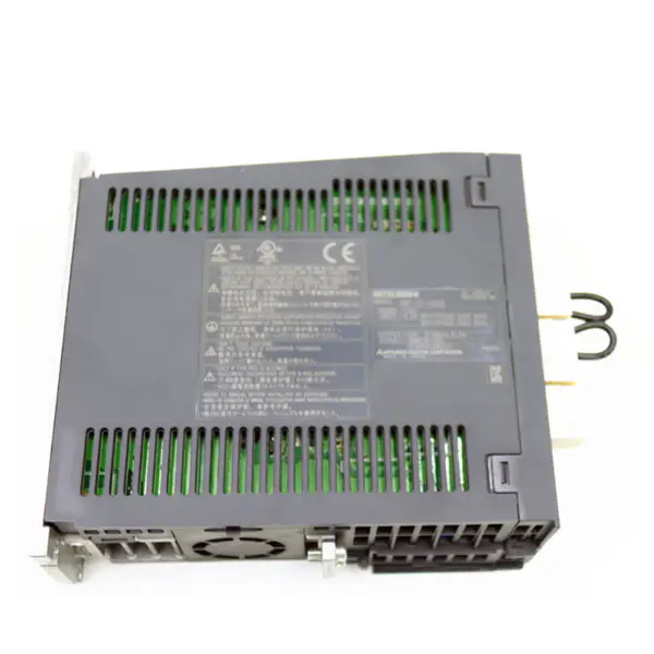 Amplificatore servoazionamento Mitsubishi 1KW MR J3 100 MR-J3-100B