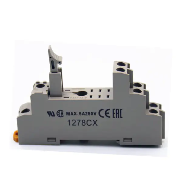 Prezzo economico Connettore terminale PLC Omron P2RF-08-E