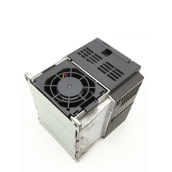 1,5 KW Mitsubishi 3 fasi AC a DC Power Frequency Inverter Serie 1.5KW FR-E720-1.5K Manuale Guangzhou