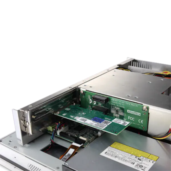 PC a pannello con processore Intel-Core i3 / i5 / Celeron di terza generazione da 15 pollici di Advantech PPC-6150