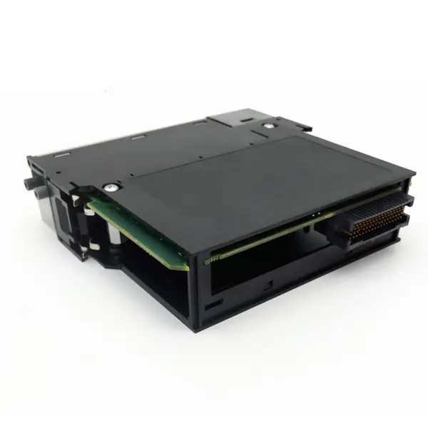 Modulo servo Allen Bradley Controllogix 1756-M16SE pacchetto industriale Ect US;36684