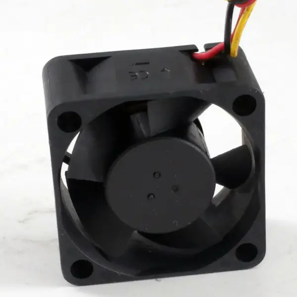 Taiwan SUNON 12V 1.38W MB40201VX-000C-G99 40*40*20mm ventola di raffreddamento MB40201VX-000U-A99