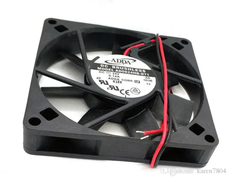 Ventola di raffreddamento a flusso assiale AD0812HB-A73GL DC 12V 80 * 80 * 25MM 0.25A