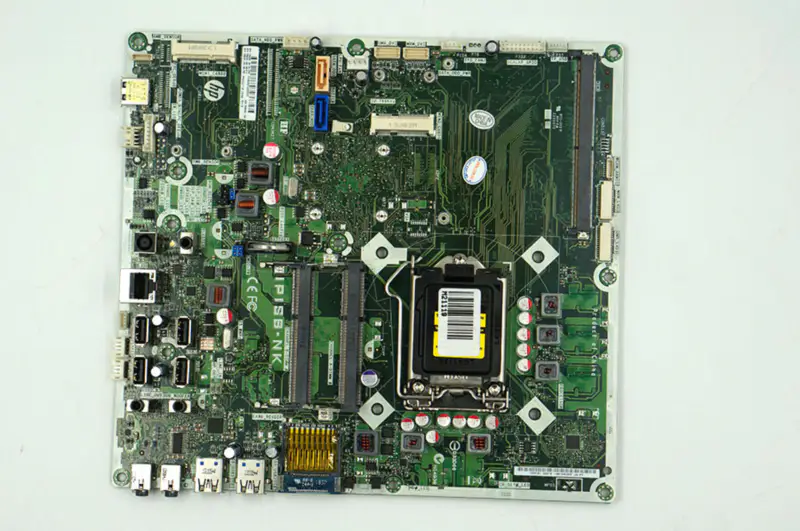 HP TouchSmart 520 220 AIO 696484-001 705028-001 705028-501 705028-601 Scheda madre IPISB-NK