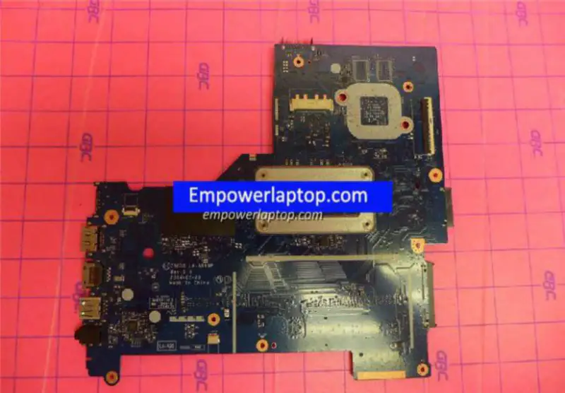 HP Touchsmart 15-R021NR 15-R 764111-001 764111-501 ZSO50 LA-A999P i3-3217U HM76 Scheda madre