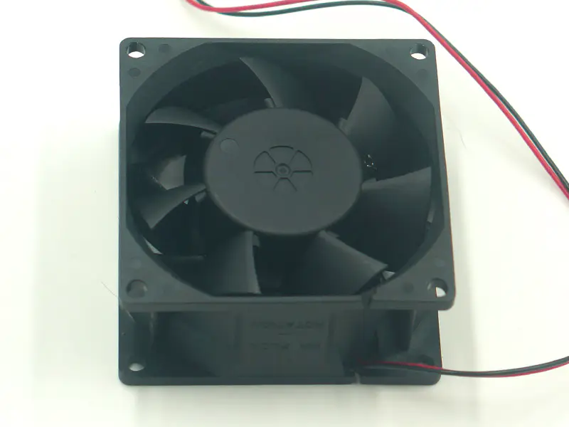 ADDA AD0812UB-F71 Ventola