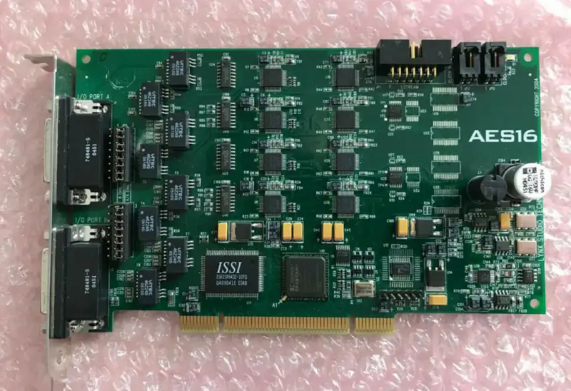 Lynx AES16 Interfaccia audio AES/EBU PCI a 8 canali A/D/A 192kHz /DAB/Streaming