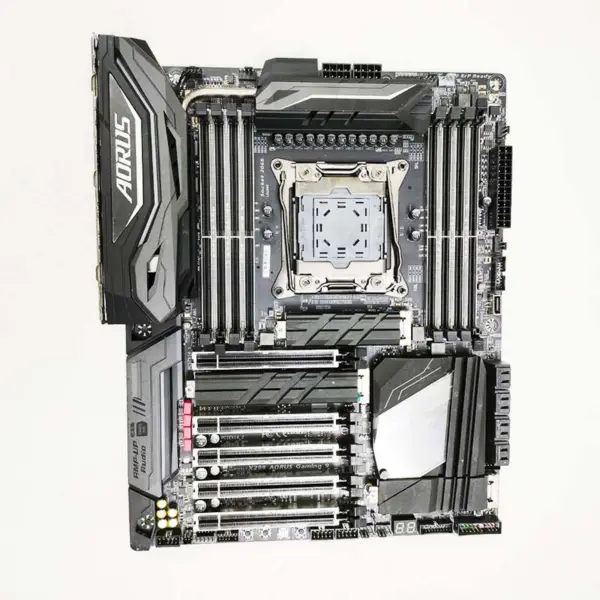 Scheda madre Gigabyte X299 Aorus Gaming 9
