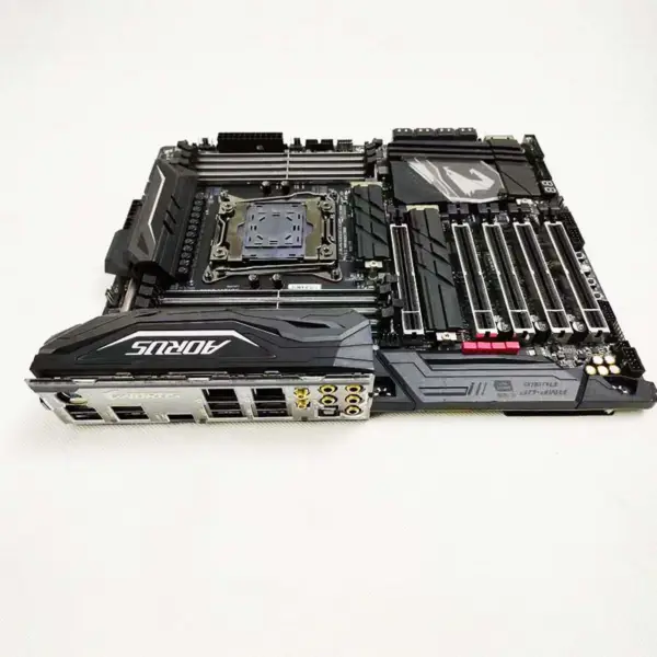 Scheda madre Gigabyte X299 Aorus Gaming 9