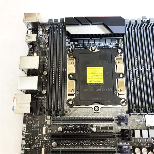Scheda madre Asus Ws C621e Sage