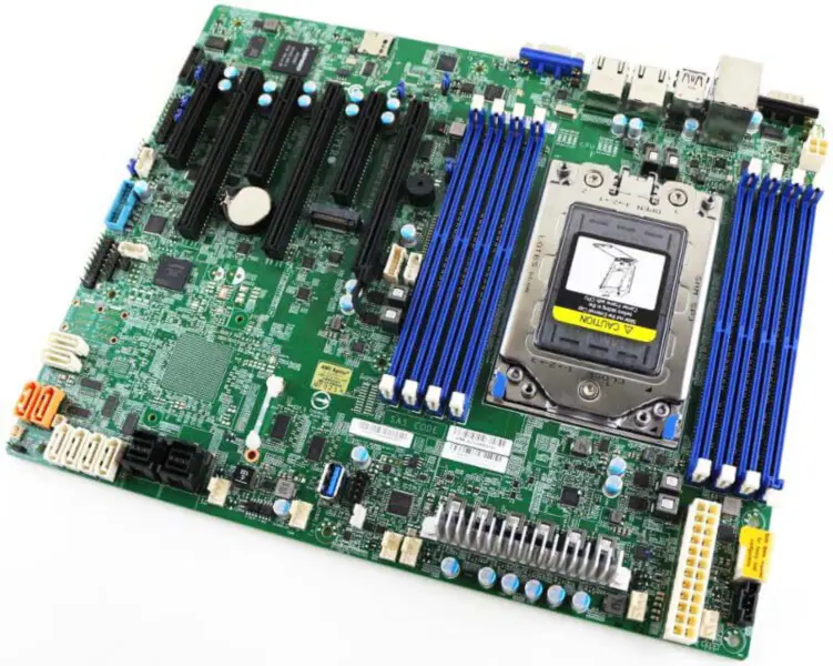Scheda madre Supermicro H11SSL-i MBD-H11SSL-i