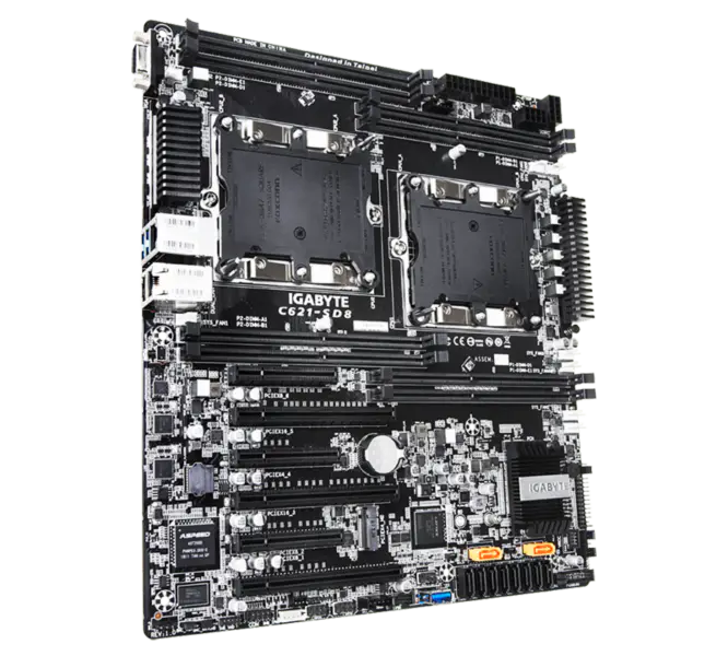 Scheda madre Gigabyte C621-sd8