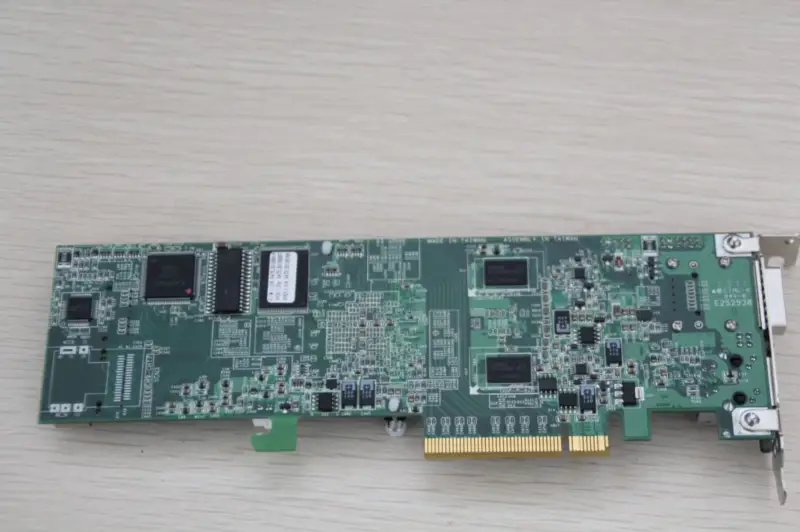 Areca ARC-1880 ARC1880IXL-8 VER:B Scheda RAID SAS SATA Array Card