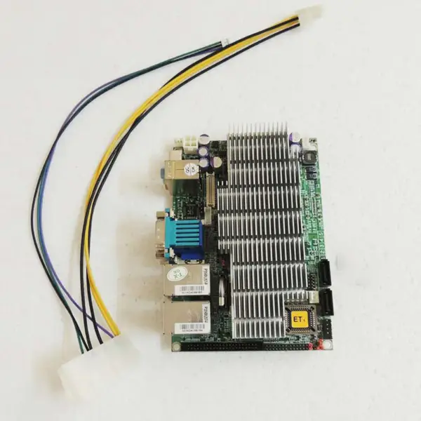 Scheda madre di controllo industriale Ade-2100 con memoria da 1 gb Scheda madre embedded di fascia alta 3,5