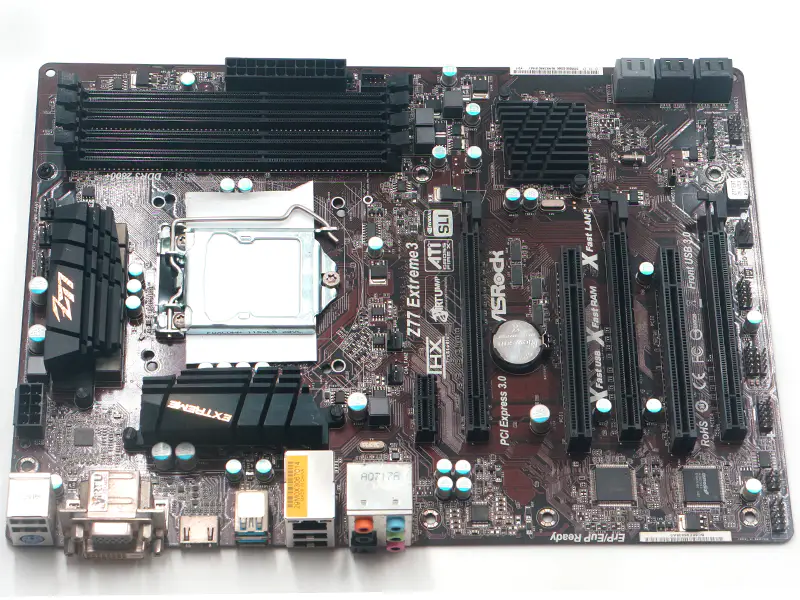 Asrock Z77 Extreme3 scheda madre LGA 1155 DDR3