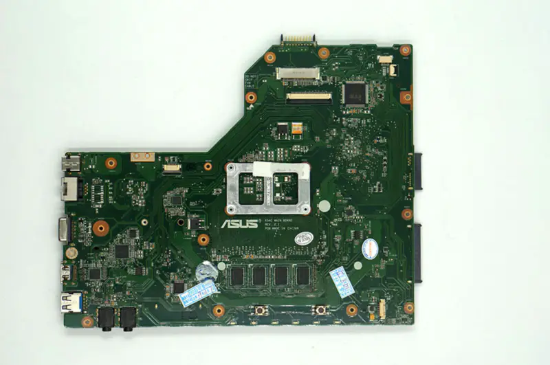 Scheda madre Asus X54C