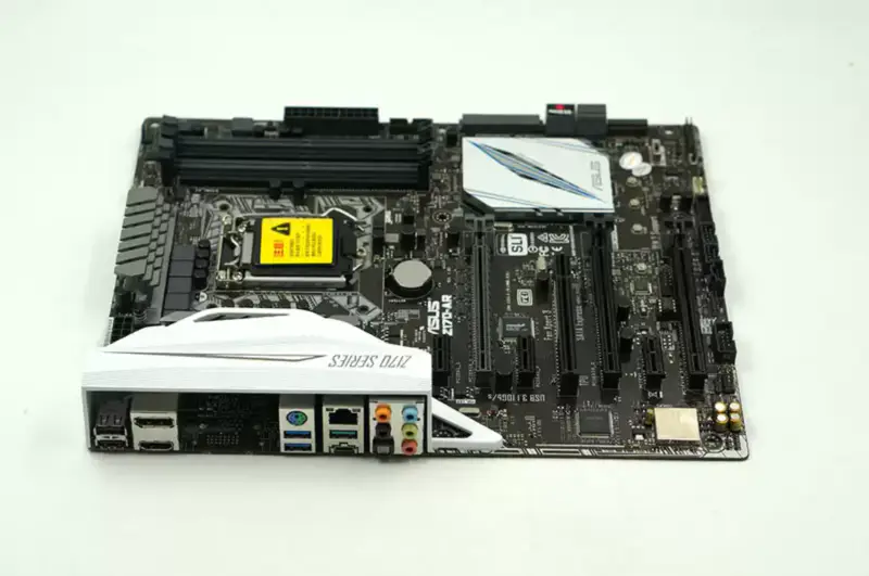 Asus Z170-AR Scheda madre LGA1151 DDR4 64GB