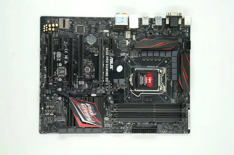 Scheda madre Asus B150 PRO GAMING D3