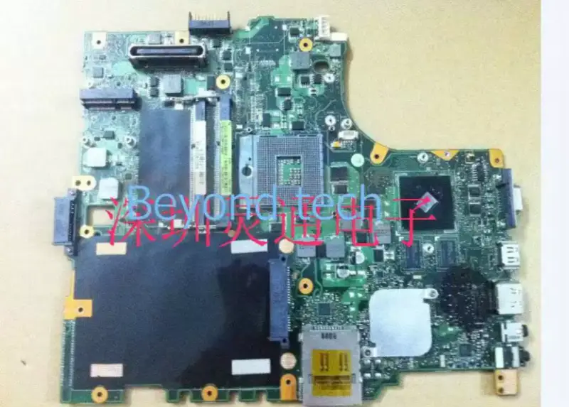 Scheda madre Asus B43J