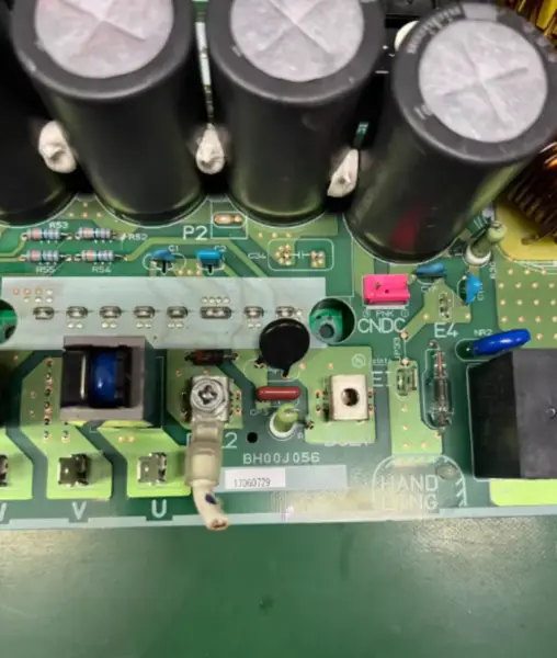 Scheda di controllo del condizionatore d'aria Mitsubishi BH00J056