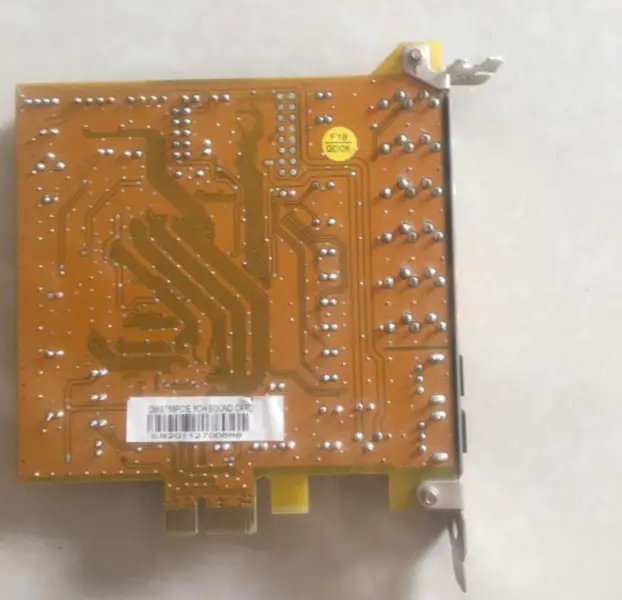 CMI8768 CMI8768PCIE SCHEDA AUDIO A 8 CANALI