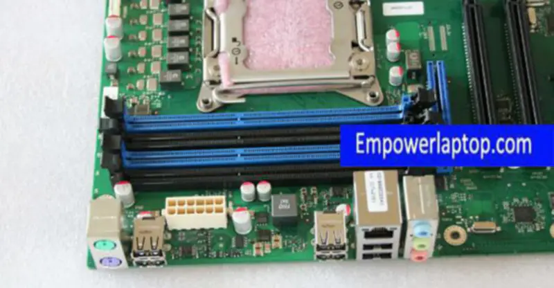 Fujitsu M720 D3128-A14 GS2 Scheda madre D3128 ATX Intel Socket 2011 SATA PCIe PCI