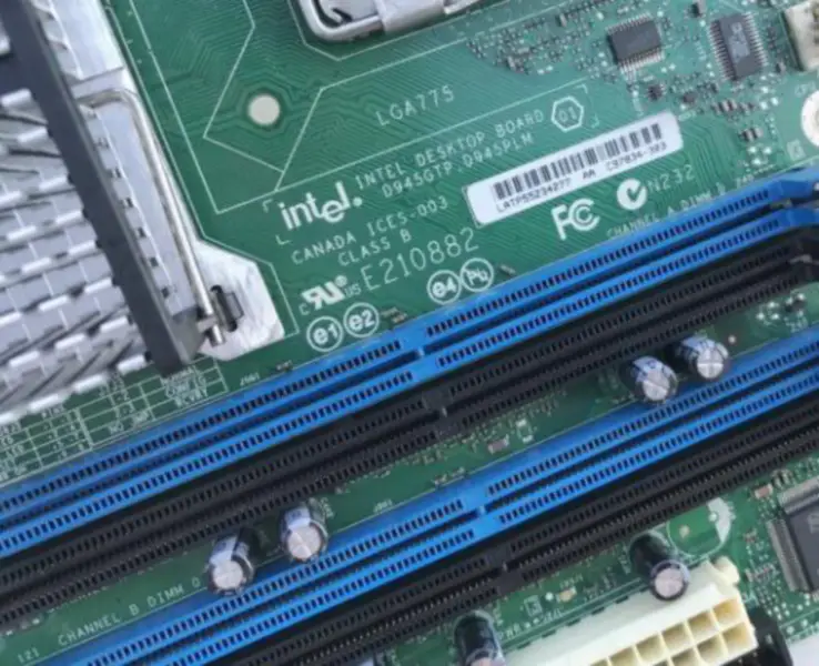 Scheda madre Intel D945GTP.D945PLM