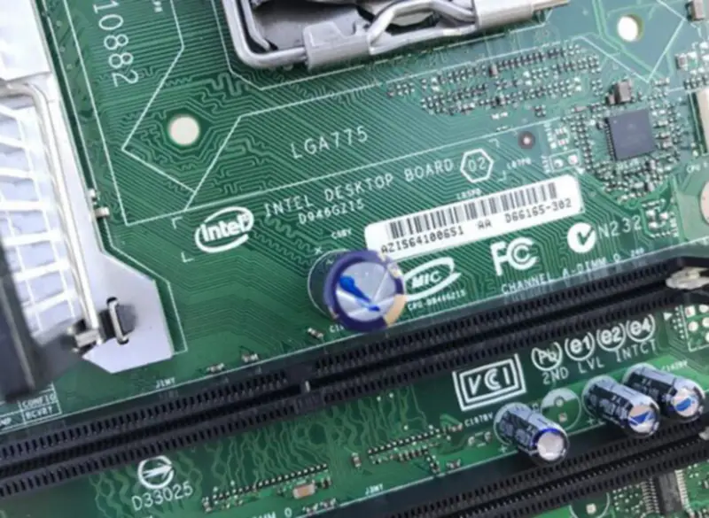 Scheda madre industriale con socket Intel D946GZIS LGA775