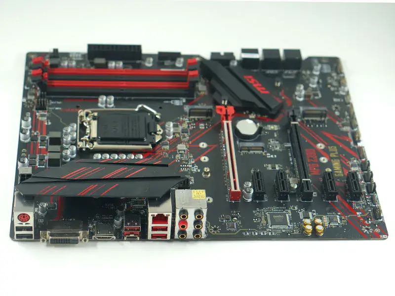 Scheda madre MSI MPG Z390 GAMING Plus