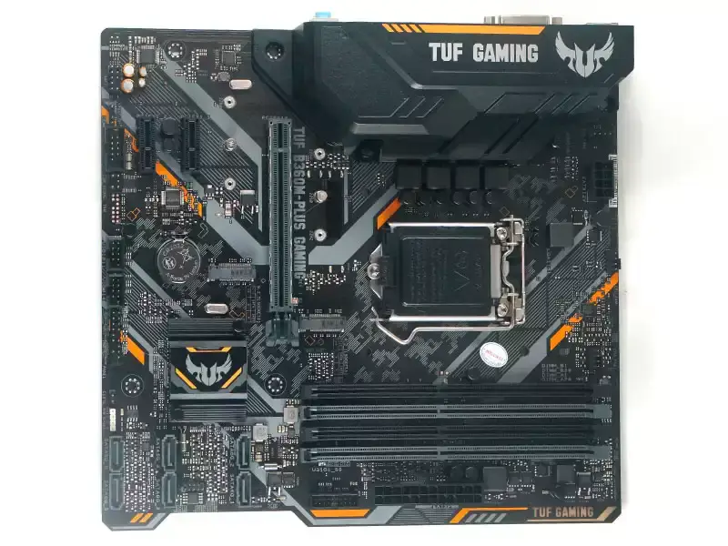 Scheda madre ASUS TUF B360M-PLUS GAMING