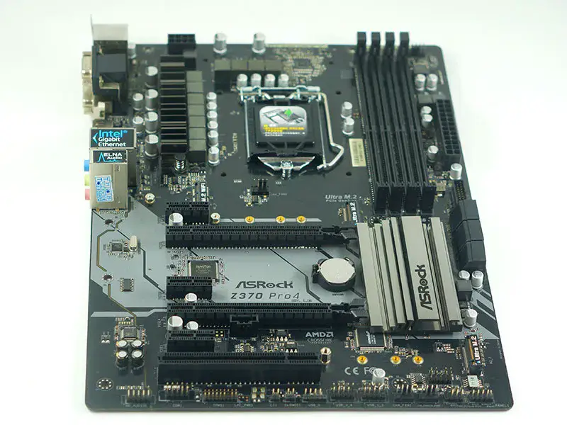 Scheda madre Asrock Z370 Pro4