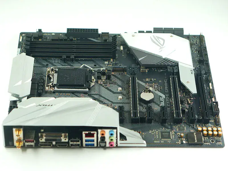 Scheda madre Asus STRIX Z370-E GAMING 7PCIE LGA1151 DDR4