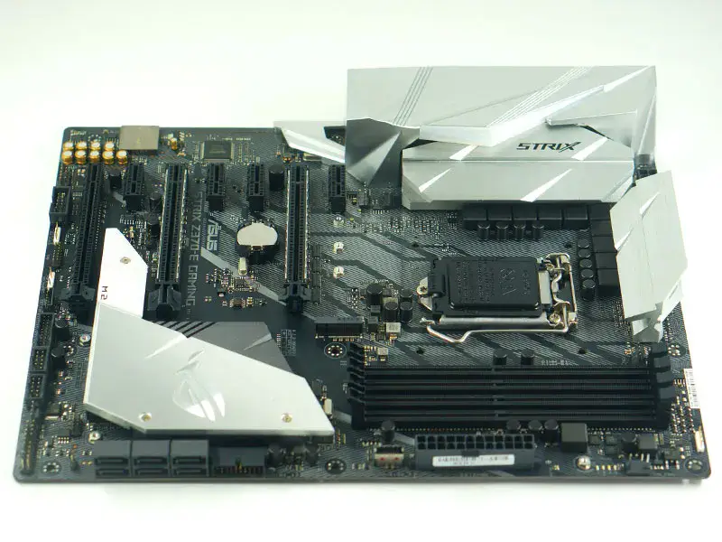 Scheda madre Asus STRIX Z370-E GAMING 7PCIE LGA1151 DDR4