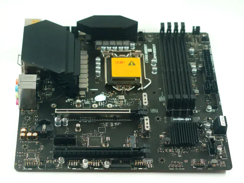 Scheda madre MSI Z490M-S01