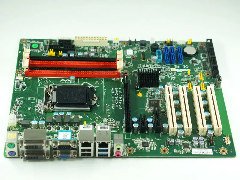 Scheda madre Advantech AIMB-784G2-00A1E
