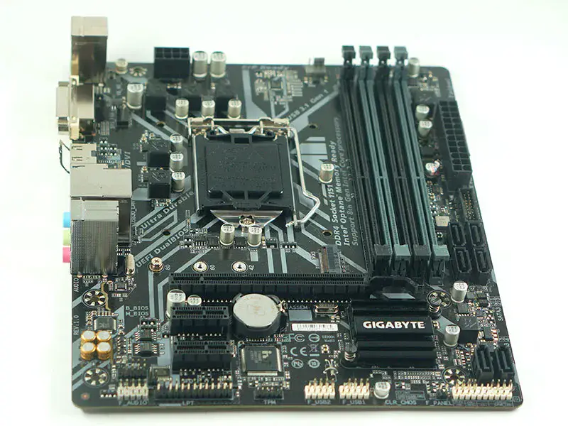 Scheda madre Gigabyte GA-Z370M DS3H