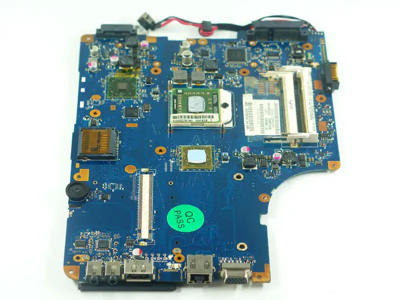 Toshiba Satellite 17'' L500D L505D NSWAE LA-5332P K000093250 Scheda madre